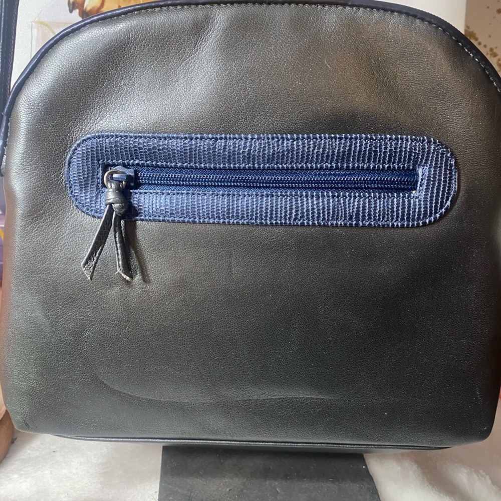 NWT Accents by Sharif Leather Crossbody Bag Sharif Designs LTD Made in USA - Picture 3 of 5